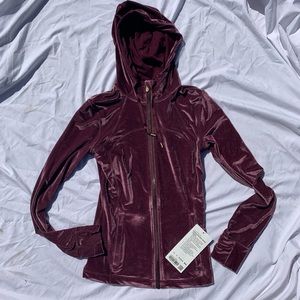 🟣🟣LULULEMON HOODED JACKET🟣🟣